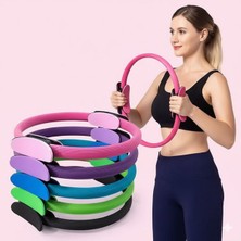 Ett Esnek Pilates Çemberi