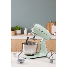 Smeg 50'lerin Tarzı Sabit Karışım ®   Plus 4,8l Pastel Yeşil SMF05+ Stand Mikser 1000W
