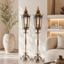 İki Yedi Konsept Nancarrow Ikili Antik Bronz Ayaklı Fener Mumluk Şamdan Seti (125CM) Salon Ofis Köşe Dekorları Lüks