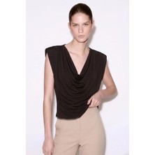 Shopping Shop Drapeli Sıfır Kol Bluz SIYAH