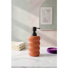 Dalgalı Seramik Mat Siyah Pompalı Sıvı Sabunluk - 400 ml - 18 x 8 x 7 cm