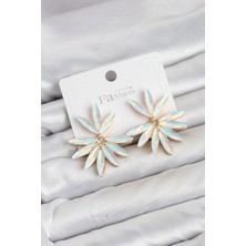 Sylar Beyaz Renk Kristal Taşlı Lotus Model Kadın Küpe