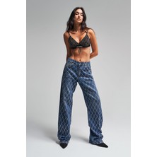 It's Basic Kadın Koyu Mavi Renk Rita Loose Fit Önü Parlak Taşlı Tasarım Denim Jean