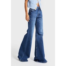 It's Basic Kadın Koyu Mavi Renk 2W5-5 Mry Flare Fit Komfort Kumaş Iç Boy 83CM Denim Jean