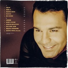 A.K. Müzik - Yaşar / Esirinim Plak