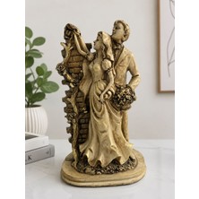 1000 Çeşit Hediye Dünyası 33 cm Dekoratif Romantik Çift Biblosu Eskitme Gold Polyresin Salon Konsol Tv Ünitesi Ev Ofis Dekoru