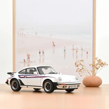Norev 187668 1/18 Porsche 911 Turbo 3.3 1980 White Martini