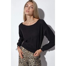 Hiccup Kadınlar Busem Kadın Kısa Bisiklet Yaka Sweatshirt Siyah