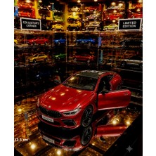 Oyuncak Sahili Bmw M8 Coupe Diecast Metal Orjinal 12.5 cm Lisanslı Model 1.36 Scale Araba Kapı Açılır Çekbırak Metalic Kırmızı