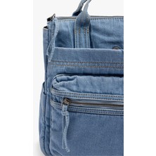 Parfois Kadın Denim Sırt Çantası 100% Pamuk Malzeme ile Ergonomik Tasarım ve Büyük Boy Özellikleri