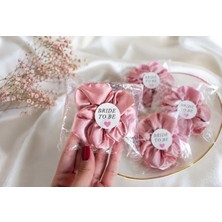 Grand Concept Store 10 Adet Bride To Be Pudra Pembe Saten Scrunchie Toka - Bekarlığa Veda Hediyeliği - Tek Tek Paketli