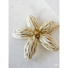 Rhea Jewelry Hasır Çiçek Küpe Çelik Kadın Küpe Krem Bej Kahverengi 3 Renk Yazlık Bohem Şık Tasarım