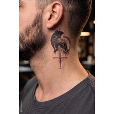 BP Tattoo Antik Spartalı Miğferi ve Kılıç Temalı Geçici Dövme Boyun Dövmesi