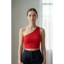 No 35 Concept Kadın Kırmızı Tek Omuz Crop Büstiyer – Modern ve Şık Tasarım