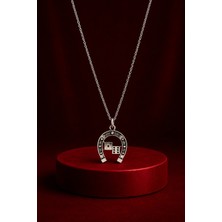 Alaja Silver At Nalı ve Zar Tasarım - Şans Sembolü Parlak Tasarım  925 Ayar Gümüş Kolye