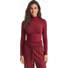 Onloox Bordo Viskon Dokuma Yarım Balıkçı Yaka Slim Fit Uzun Kollu Esnek Basic Bluz