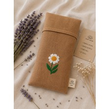 SUNYOGA Lavanta Dolgulu Göz Yastığı – Papatya Nakışlı | 25 x 14 cm