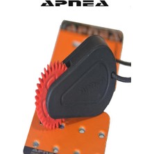 Apnea Üniversal Balık Çağırıcı (Gövde Siyah-Dişli Kırmızı)