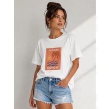 Snow Basic Rahat Günlük Baskılı Beyaz Kadın T-Shirt