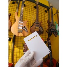 Puandorg Elektro Gitar Stratocaster Tremolo Arka Yay Kapağı Beyaz