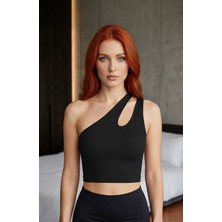 No 35 Concept Kadın Siyah Tek Omuz Cut Out Detaylı Crop Top Bluz – Şık, Rahat ve Kolay Kombinlenebilir