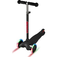 Empressco Işıklı 3 Tekerlekli Siyah Scooter, Eğlence ve Güvenli Sürüş Keyfi