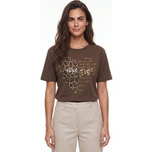 Onloox Kahverengi Pamuklu Bisiklet Yaka Regular Fit Leopar Kalp Taş Işlemeli Kısa Kollu T-Shirt
