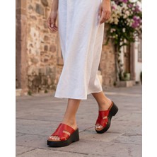 Futsi Shoes Vıvıenne Kırmızı Hakiki Deri Kalın Taban Çapraz Bantlı Kadın Terlik