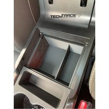 Tech Trade Chery Tiggo 7 Pro Kolçak Organizer-2 Bölmeli Chery Yazılı (Avantgarde Modellere Uyumlu Değildir)