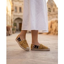 Futsi Shoes Vıola Sarı Hakiki Deri Kilim Desenli Kadın Etnik Desen Espadril Ayakkabı