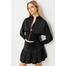 Glenda Siyah Saten Fermuar Detaylı Crop Ceket