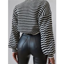 Rönesans Tekstil Çizgili Metal Düğmeli Crop Hırka