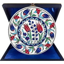 Çini Evi Iznik Çini Tabak  Lale ve Karanfil Bahçesi Desenli 18 cm