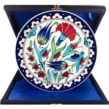 Çini Evi Iznik Çini Tabak  Geleneksel Hediye Lale Karanfil 18 cm