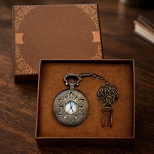 Nevamel® Geometrik Oymalı Tasarım - Köstekli Zincirli Cep Saati - Vintage Bronz