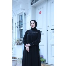 Önü ve Kol Ucu Taş Işlemeli Şallı Tesettür Elbise Siyah HNT71021