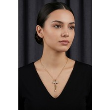 Mia Donna Jewelry Mia Donna Elegant Tasarım Taşlı Fiyonk Kolye - Gold