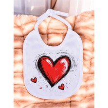 Lili Hediyelik Kalp Baskılı 2 Adet Bebek Mama Önlüğü