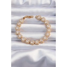 Clariss Nikaa Shop Pirinç Vip Seri Gold Renk Zirkon Taşlı Kalp Model Bileklik