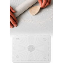 Omilife Silikon Hamur Açma Yoğurma Matı  Skalalı Kaymaz Yapışmaz Kolay Temizlenebilir 40X50 cm