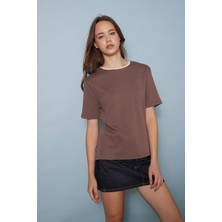 Avrile Pamuklu Kısa Kollu Kontrast Bisiklet Yaka T-Shirt