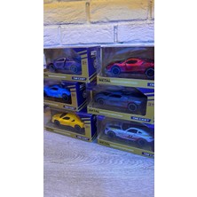 Magicway Çek Bırak Koleksiyonluk Metal Araba - 4 Kapısı Açılabilen Interaktif Oyuncak Model Araba (Karışık Model Gelir)