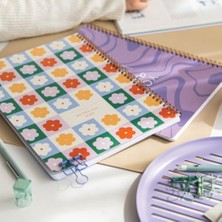 Shoplet A4 Spiralli Karton Kapak 2’li Set Kareli Okul Defteri 80 Yaprak, Ders Programlı Lila Çiçek