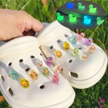 Cinderella 16'lı Karanlıkta Parlayan Sevimli Ördekli Çocuk Terlik Süsü Jibbitz - Cross Pin Crocks Charm Seti