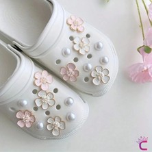 Cinderella 16'lı Pembe Beyaz Çiçekli Incili Taşı Terlik Süsü Seti Jibbitz - Cross Terlik Süsleri Crocks Charm