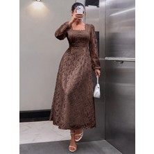 Mass Fashion Kadın Kare Yaka Dantel Detaylı Uzun Elbise