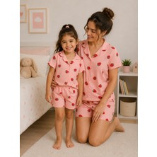Arn Homewear Çilek Desenli Anne Kız Çocuk Şortlu Pijama Takımı ( Bir Ürün Fiyatıdır)