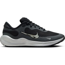 Nike Nıke Revolutıon 7 Genç Koşu Ayakkabısı FZ4805-001 Siyah