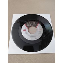 Plakperest Laura Branigan  – Self Control / The Lucky One -  1984 Usa  Basım 45 Lik Plak /kapaksız