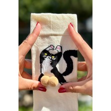 Lou Socks Unisex Bej Sırtı Dönük Kedi Desenli Ponpon Soket Çorap